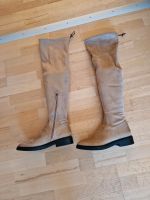 Overknee Stiefel beige Wildleder nubuk Nordrhein-Westfalen - Niederkassel Vorschau