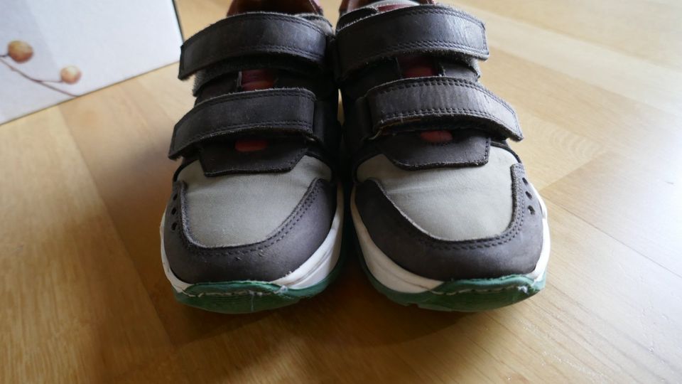 Bisgaard Klett-Sneaker Größe 34 Leder in Stockach