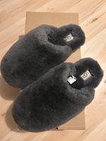 UGG Hausschuh NEU Gr. 39 grau OVP West - Schwanheim Vorschau