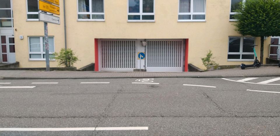 Tiefgaragenstellplatz in Kaiserslautern Innenstadt zu vermieten in Kaiserslautern