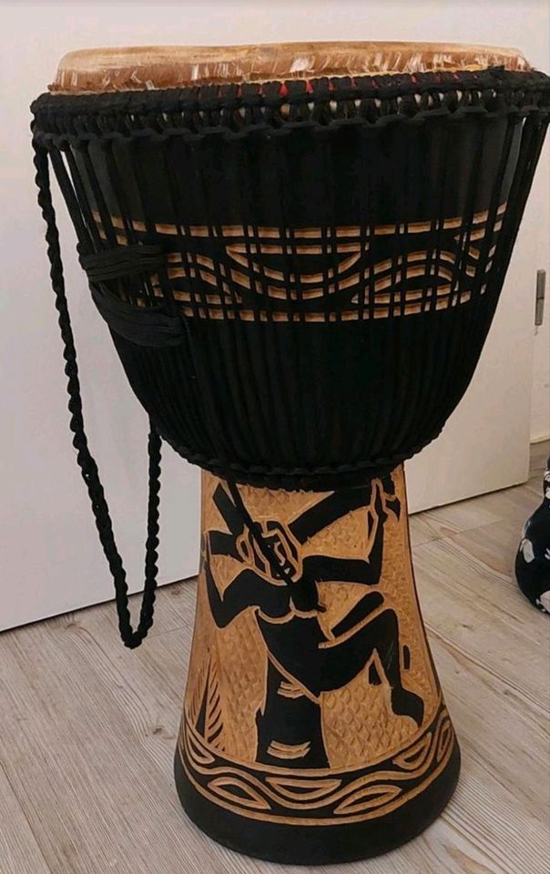 Djembe Trommel in Olpe