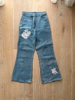 TOP SCHÖNE HOSE GR. 146 JEANS SCHLAGJEANS TRENDY Niedersachsen - Göttingen Vorschau