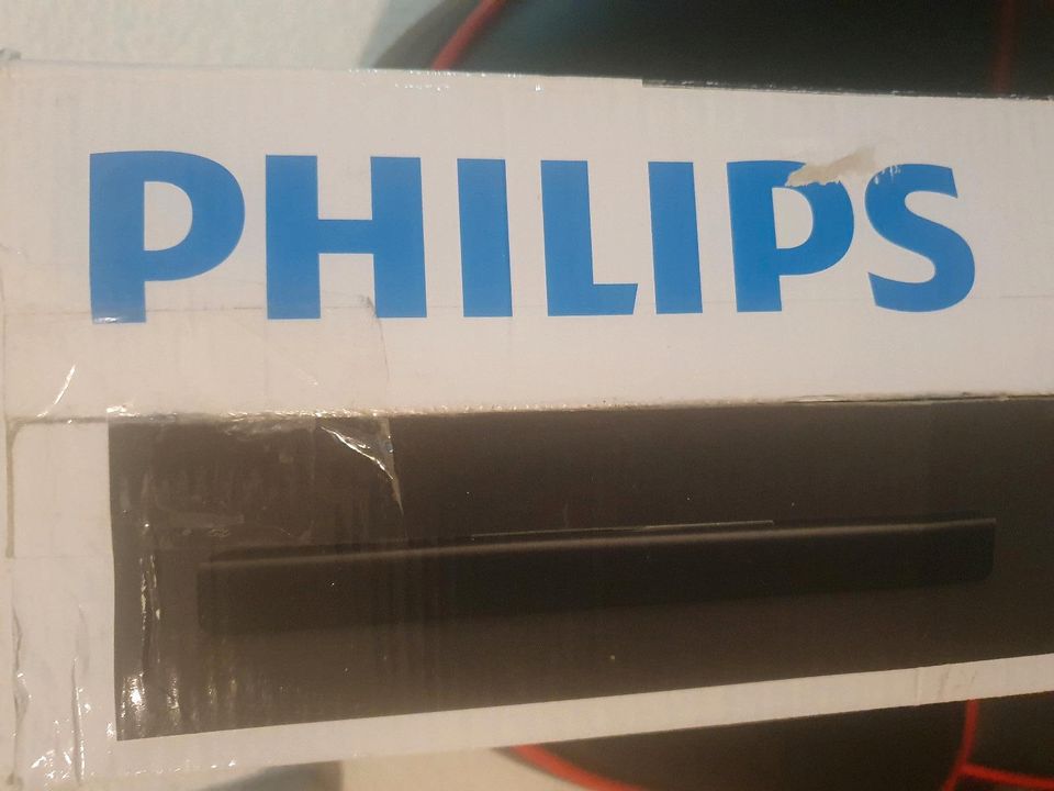 Philips Bluetooth Soundbar Speaker HTL2110/12 in Berlin