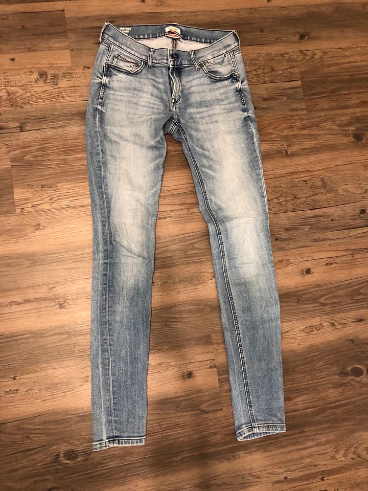 Jeans Damen in Schwülper