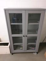 Vitrinenschrank von Ikea Havsta in grau. Bayern - Oy-Mittelberg Vorschau