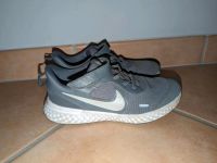 Nike Sneaker Gr. 35 22cm Klettverschluss Schuhe grau Hessen - Gladenbach Vorschau