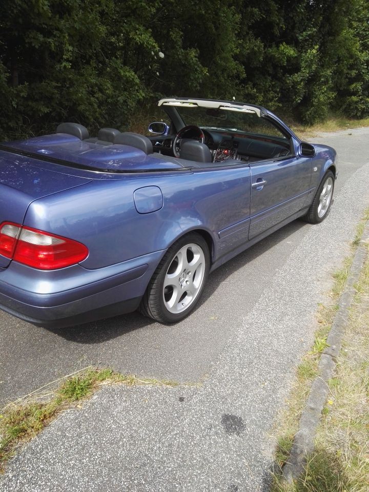 Mercedes CLK 200 Cabrio in Lübeck