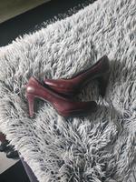 tolle Pumps von Bugatti Niedersachsen - Lamspringe Vorschau