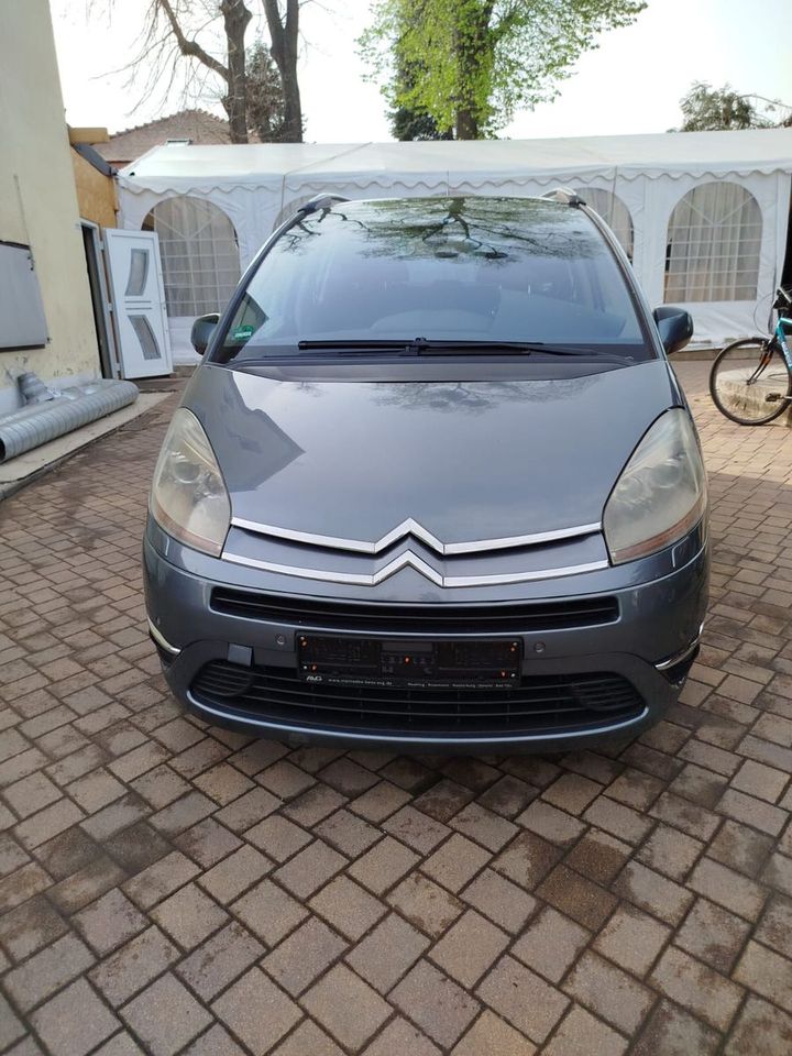 Citroën Grand C4 Picasso Exclusive in Heidenau