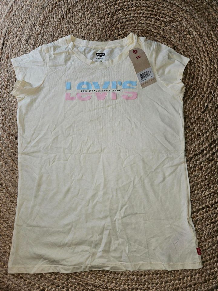 Levis Tshirt Gr.164 Neu in Duisburg