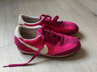 Nike Turnschuhe Größe 38,5 Isl 23,2cm Bochum - Bochum-Ost Vorschau