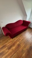 Rotes Sofa zu verschenken Niedersachsen - Hessisch Oldendorf Vorschau