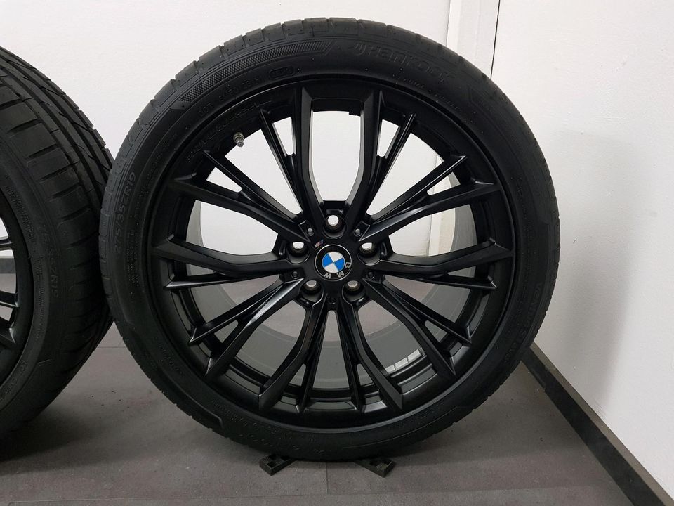 NEU BMW Sommerreifen 19 Zoll Felgen 5er G30 G31 Sommerräder M786 in Staufenberg