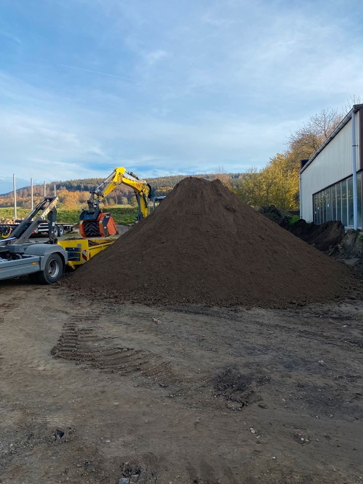 Transporte Abschleppdienst Auto + Baumaschinentransporte in Springe