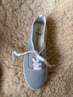 Stoffschuhe nie getragen weiss/dunkelblau Sommer Strand Baden-Württemberg - Aalen Vorschau