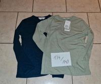 2 Langarmshirt Junge 134 140 H&M Neu Henleyshirt Niedersachsen - Schneverdingen Vorschau