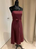 Bandeaukleid, zero, Gr. 38, weinrot, Stickerei Schleswig-Holstein - Schuby Vorschau