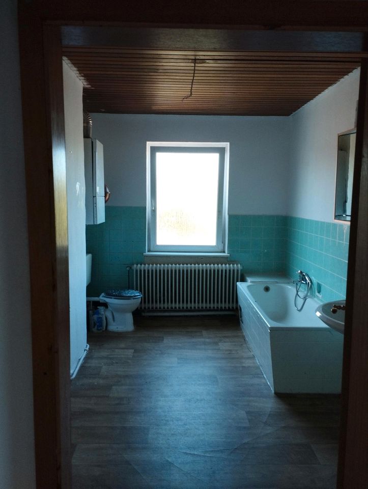 3 Zimmer küche Bad ab sofort zu vermieten in Nordenham