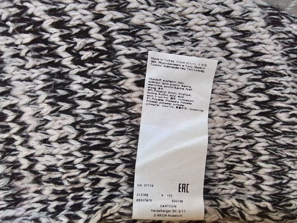 Kuschelige Strickjacke von CARTOON in Gr. S in Großsolt