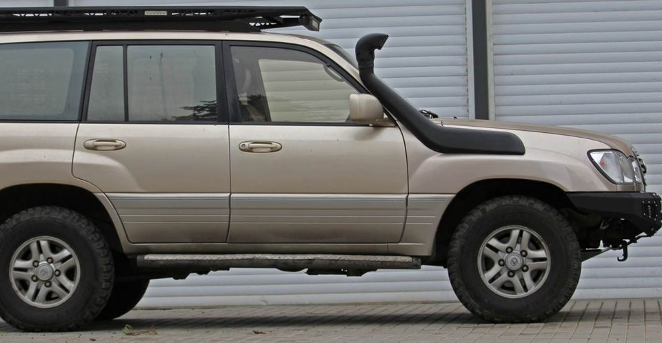 Frontstoßstange Toyota Land Cruiser J100 / Lexus LX 470 in Kevelaer