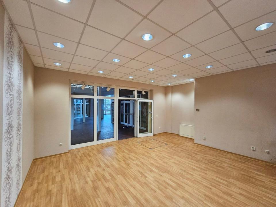 Gewerbe-/ Ladenfläche, Laden im Zentrum von Rechlin ab sofort in Rechlin