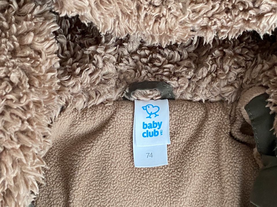 Jacke grün Khaki Parka Herbst Winter Winterjacke 74 babyclub in Hattersheim am Main