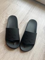 Karo Kauer Slipper schwarz Größe 38-39 Baden-Württemberg - Göppingen Vorschau