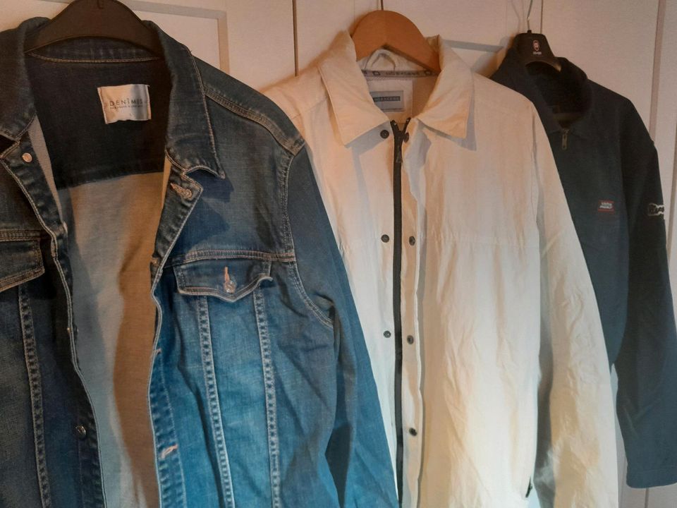 Jackenpaket in L-XL Jeansjacke Sommerjacke in Groß-Zimmern