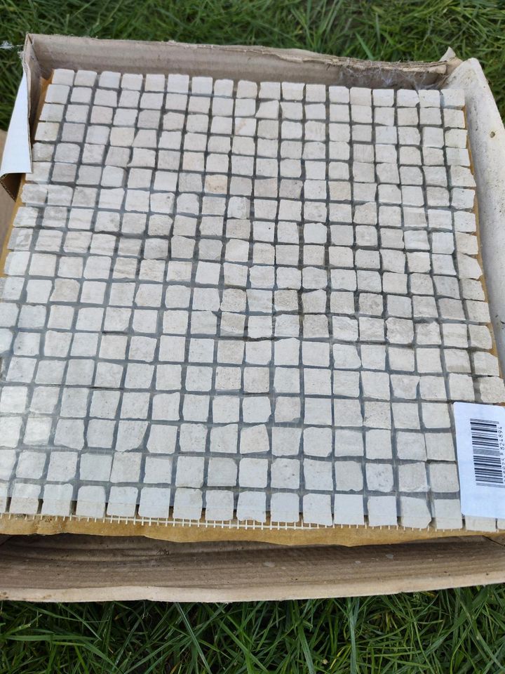 Mosaik Fliesen Beige 1 Paket + Reste in Tecklenburg