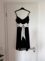Kleid, schwarz, mit weißer Schleife, Größe 34 Baden-Württemberg - Karlsruhe Vorschau