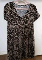 Lascana Sommerkleid Strandkleid schwarz Herzen Gr. 38 Brandenburg - Jüterbog Vorschau