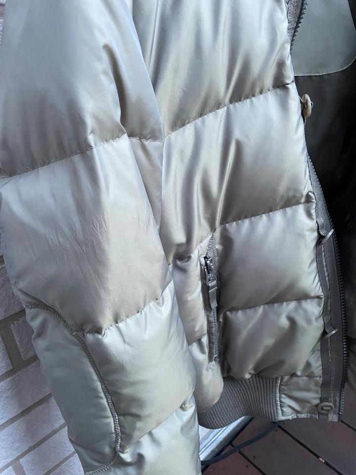 Winterjacke Daunenjacke SAKI 399,- Gr. 48 (m) Gr. 40 (w) Fell Max in Bielefeld