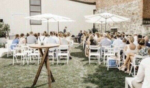 Sonnenschirm Schirm Vermietung Hochzeit Stühle mieten leihen in Sommerhausen Main