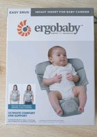 ergobaby / Neugeborenen-Einsatz Easy Snug Original für Babytrage Baden-Württemberg - Ammerbuch Vorschau