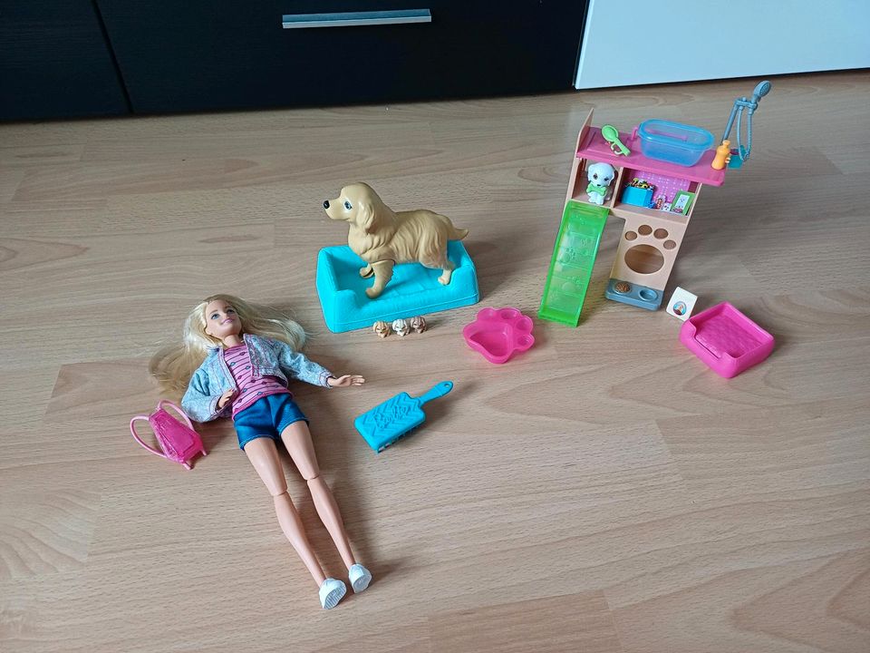 Barbie Hundemama Spielset in Stendal