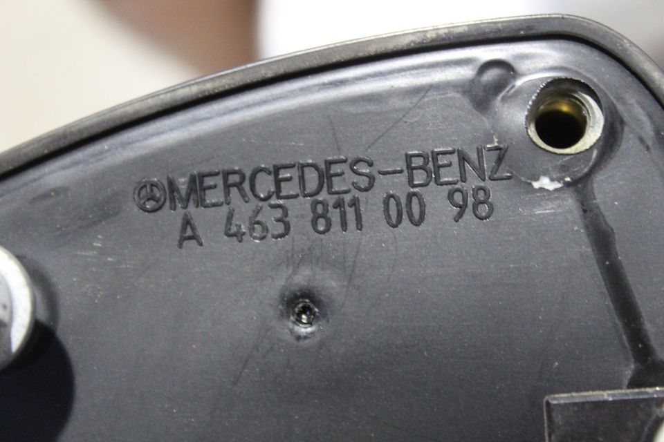 Mercedes G-Klasse W463 Außenspiegel rechts A4638110098 silber in Obersontheim
