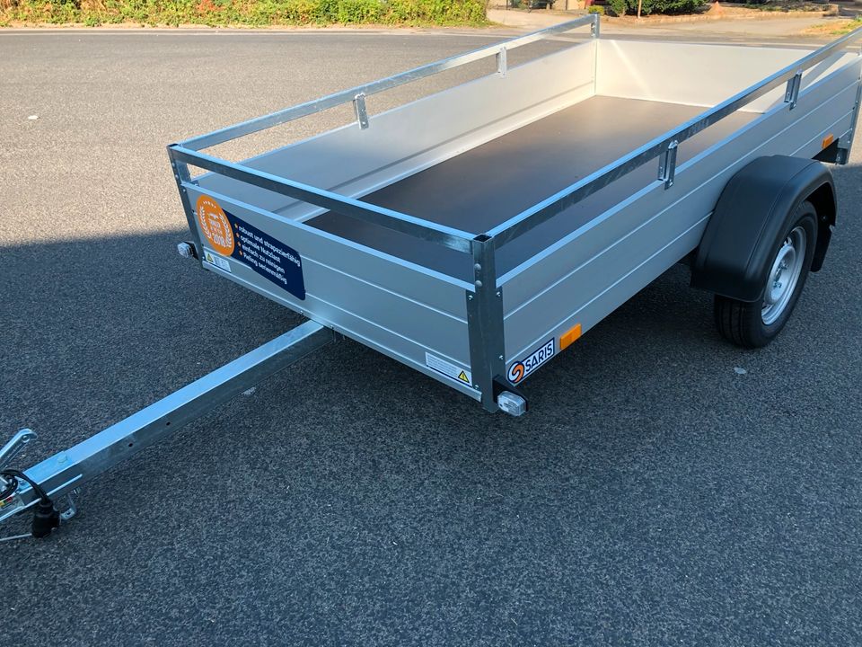 Pkw Anhänger Saris DV 75 MC Alu 255x132 mit Reling in Herten