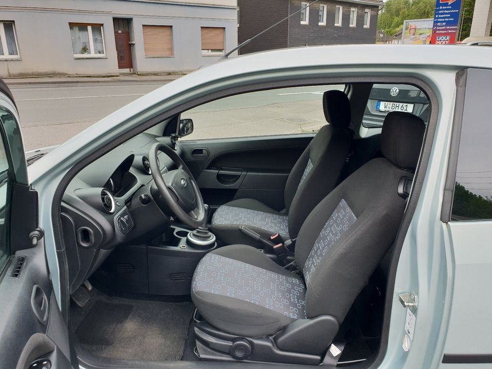 Ford Fiesta 1.4 Ambiente TOPZUSTAND AUTOMATIK ORG.50TKM 2.HD in Wuppertal