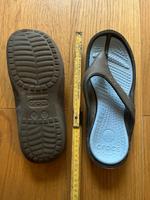Original Crocs Gr 10 M Gr 12 F wneu Flip Flops braun hell blau Essen-West - Holsterhausen Vorschau