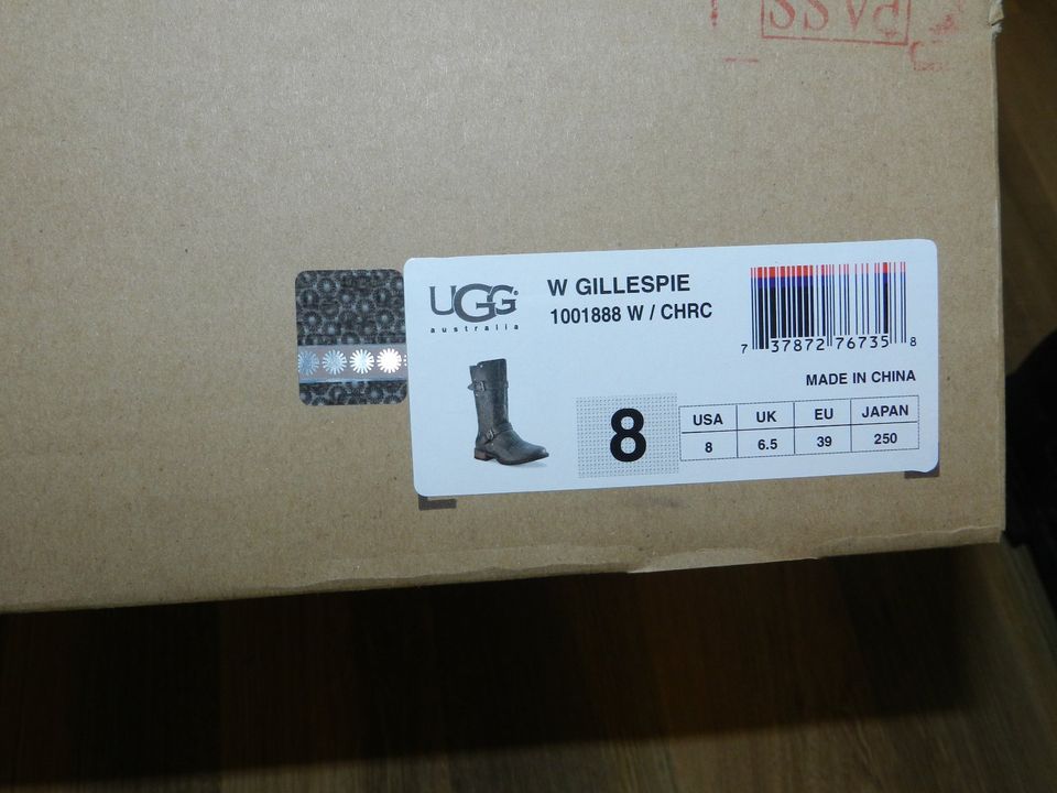 UGG "Gillespie" Damen Boot Stiefelette Gr. 8 (39) NEU in Herrnburg