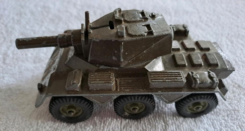 DINKY TOYS CRESCENT BRITAINS MILITÄR British Army  PANZER KANONE in Bad Zwischenahn