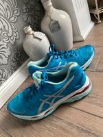 Asics, Gel-Kayano, Flyte Foam, neonblau, Pink, Gr. 40‼️ Niedersachsen - Wiesmoor Vorschau