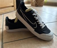 Nike Sneaker Größe 40,5 Bayern - Buttenwiesen Vorschau