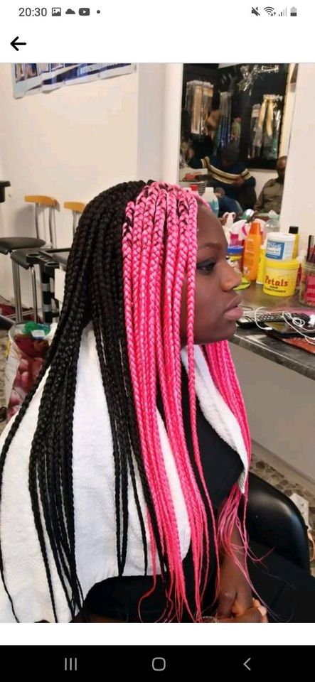 CORNROWS/KNOTLESS BRAIDS in Essen