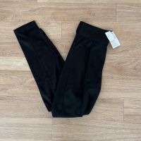 Tessentials Leggings Schwarz Neu mit Etikett Hose S Niedersachsen - Oldenburg Vorschau