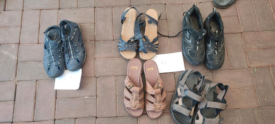 Frauen Schuhe Größe 40 , 41 und 42 in Espelkamp