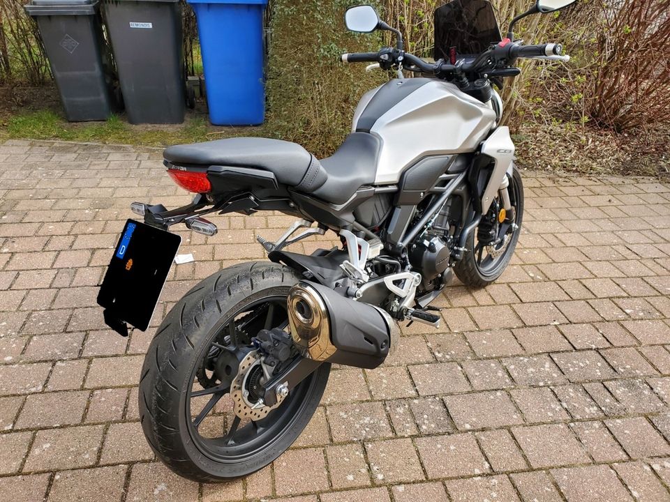 HONDA CBF300NA in Fredersdorf-Vogelsdorf