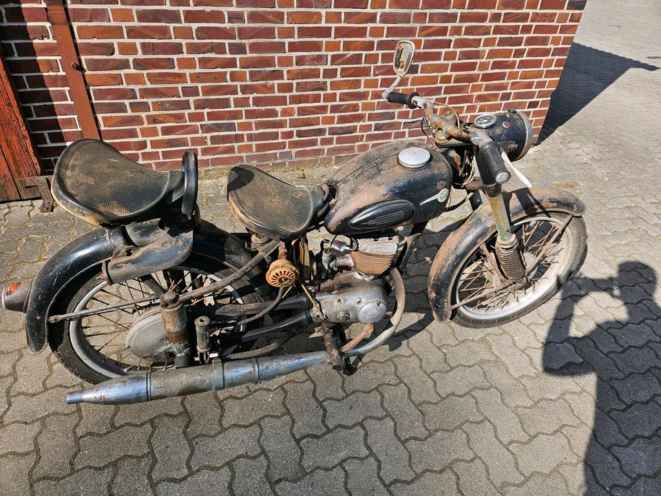 MZ 125 - 3 Motorrad Oldtimer in Heeslingen