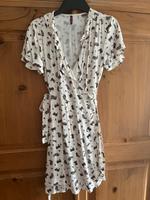 SUPERDRY Wickelkleid Hessen - Limburg Vorschau