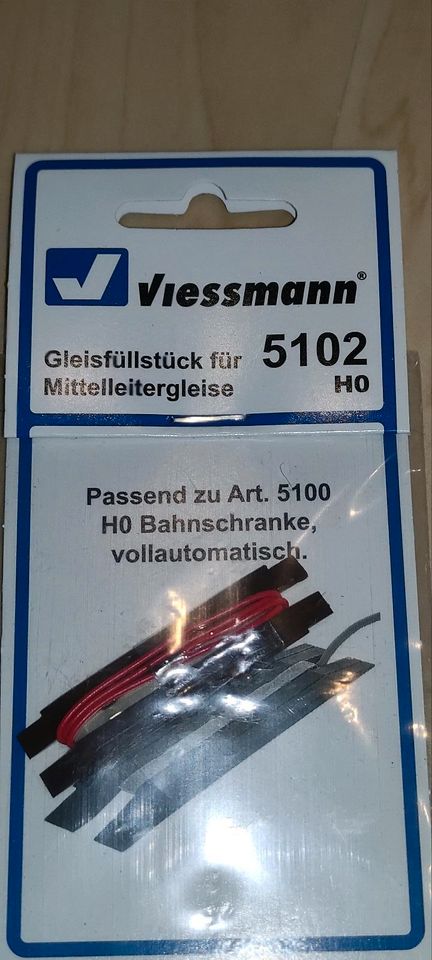 Viessmann H0 5102 Mittelleiter + 6049 Verteiler in Greifenstein